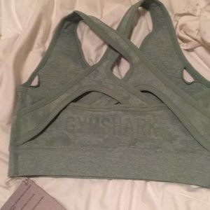 Gymshark M camo seamless set in sage green